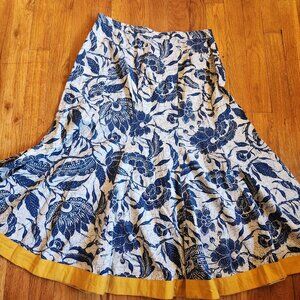 Old Navy Blue and White Floral Cotton Skirt with Yellow Trim Size Small